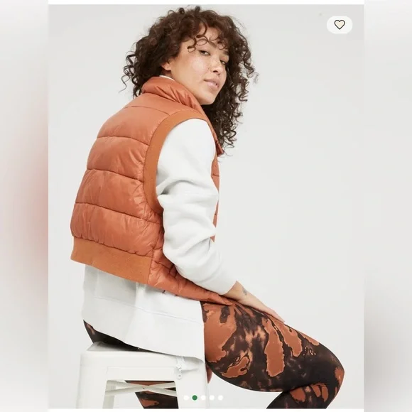 Aerie Offline Puffer Vest in Jupiter Brown , Medium - Picture 2 of 11
